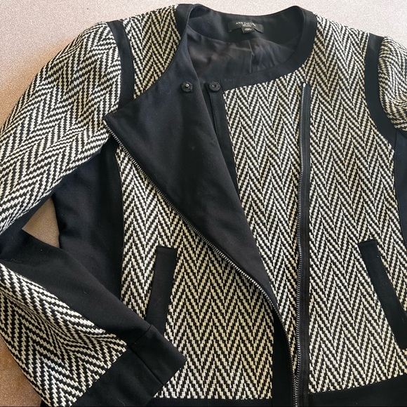 Ann Taylor black and white wool chevron print  jacket - Picture 7 of 11